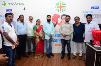 Vandaniya Balasaheb Thakrey Aapla Dawakhana Anand Dighe Medongo Jansankalp 1482022_8